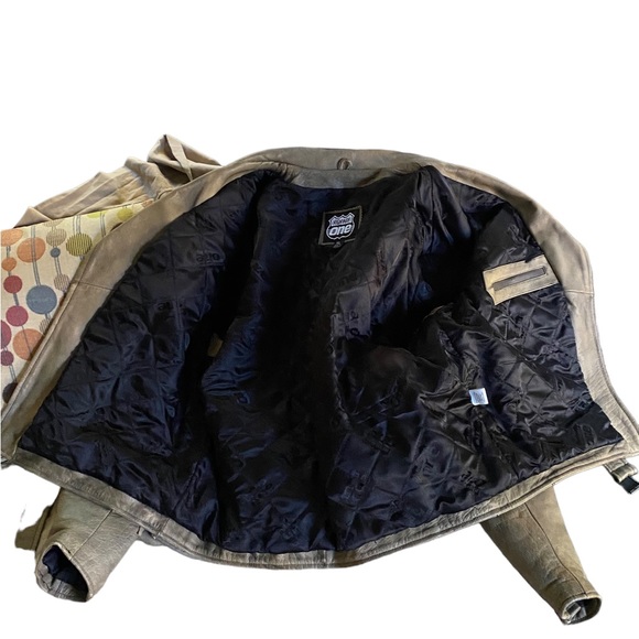 VINTAGE HIGHWAY ONE LEATHER MOTORCYCLE JACKET size XL - Picture 9 of 12